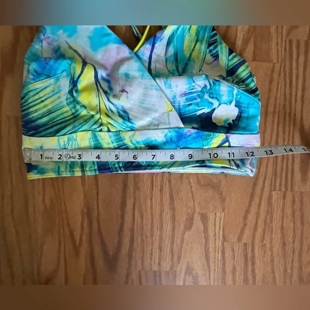 Soma Sport Strappy Back Yoga Bra Sz Medium - Image 4