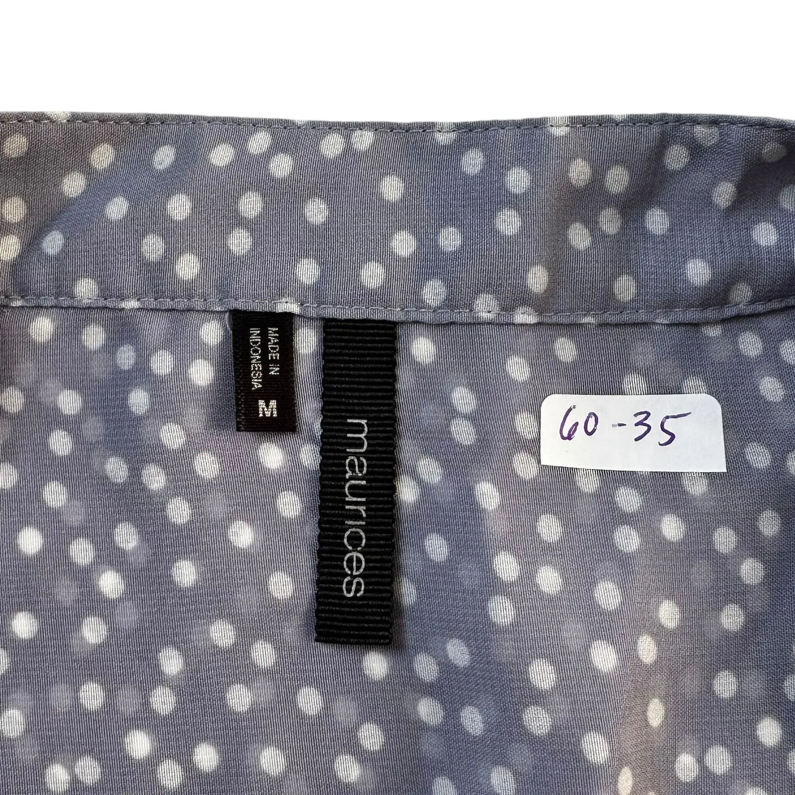 Maurices Grey-ish Blue Polka Dots Top Women's Blouse Size Medium | 60-35 - Image 2