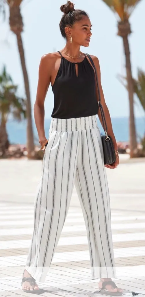 Jupee NWOT Red, White and Coral Striped High Rise Wide Leg Pants with Pockets Size M - Image 1