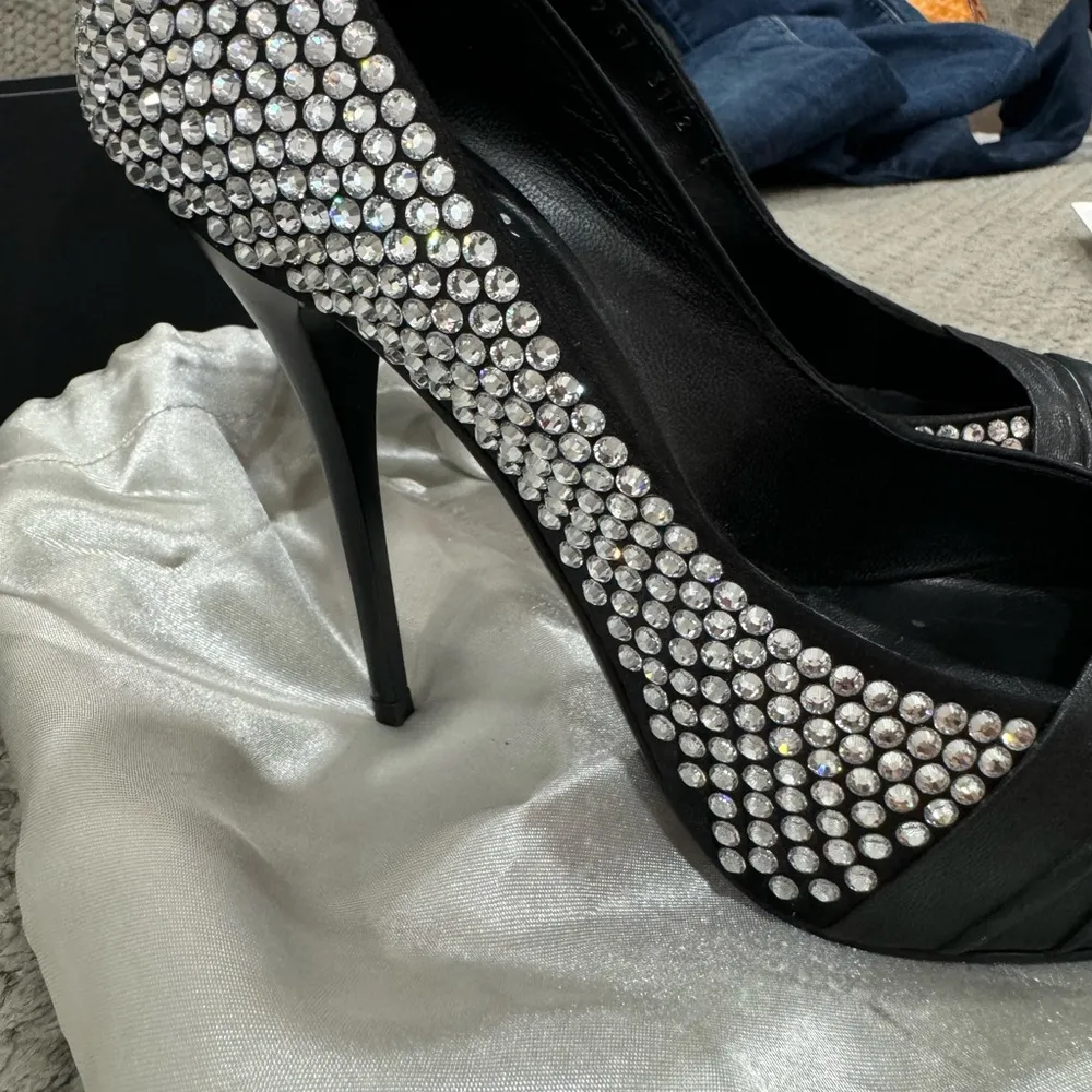 Giuseppe sparkly shoes, size 37 - Image 9