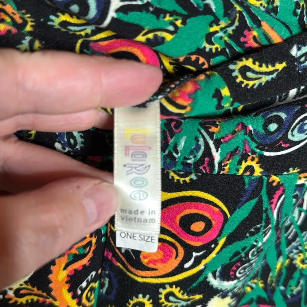 NWOT LuLaRoe Leggings Black Multicolored Paisley Floral Leggings Size OS (2-10) - Image 4