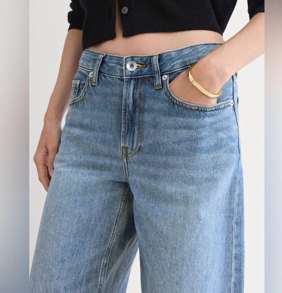 Everlane Loose Curve Jean in Tungsten Bright, Size 28 - Image 3