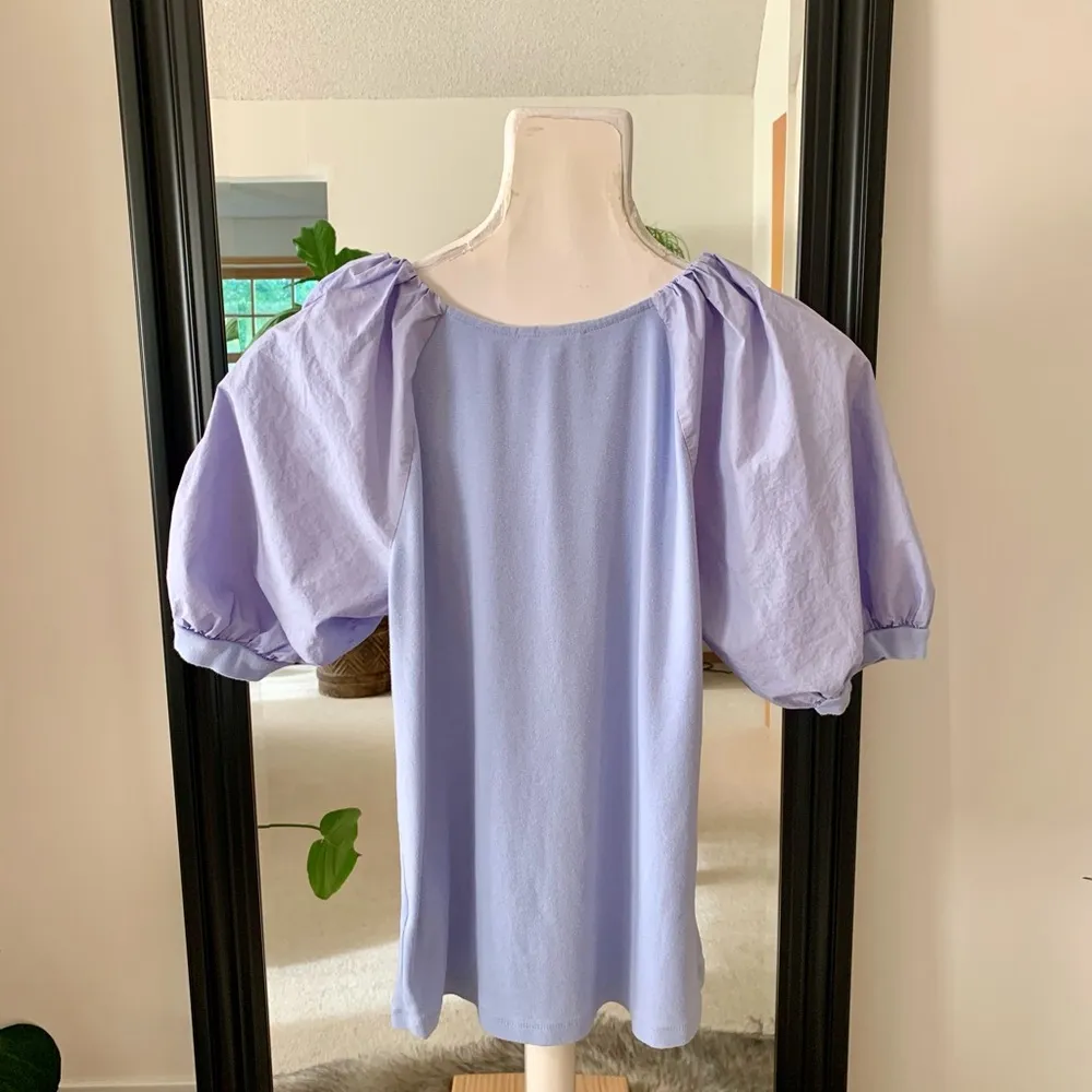 a loves a Blue Puffy Short Sleeve Shirt - Image 3