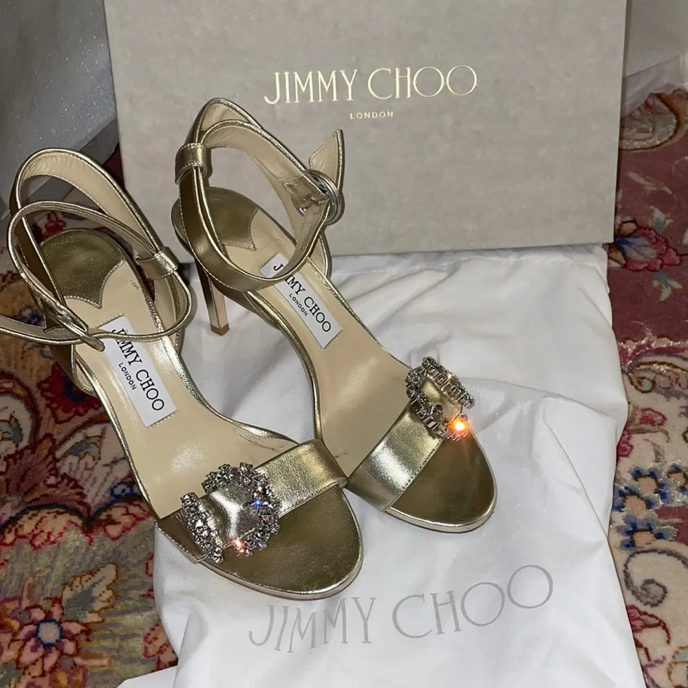 Jimmy Choo RARE swarovski crystal champagne gold heels - Image 3