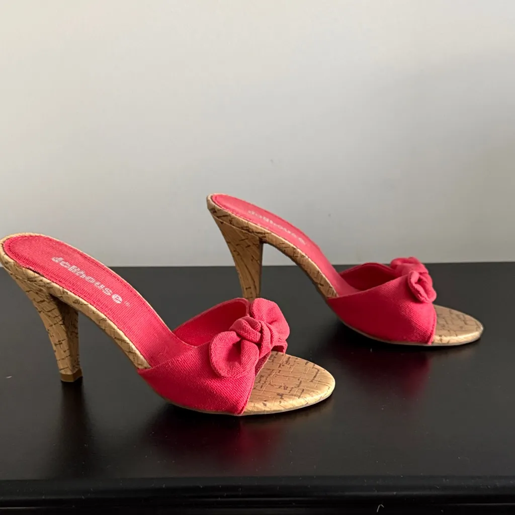 Dollhouse  Red Cork Heels with Bow Sz 6.5 - Image 4