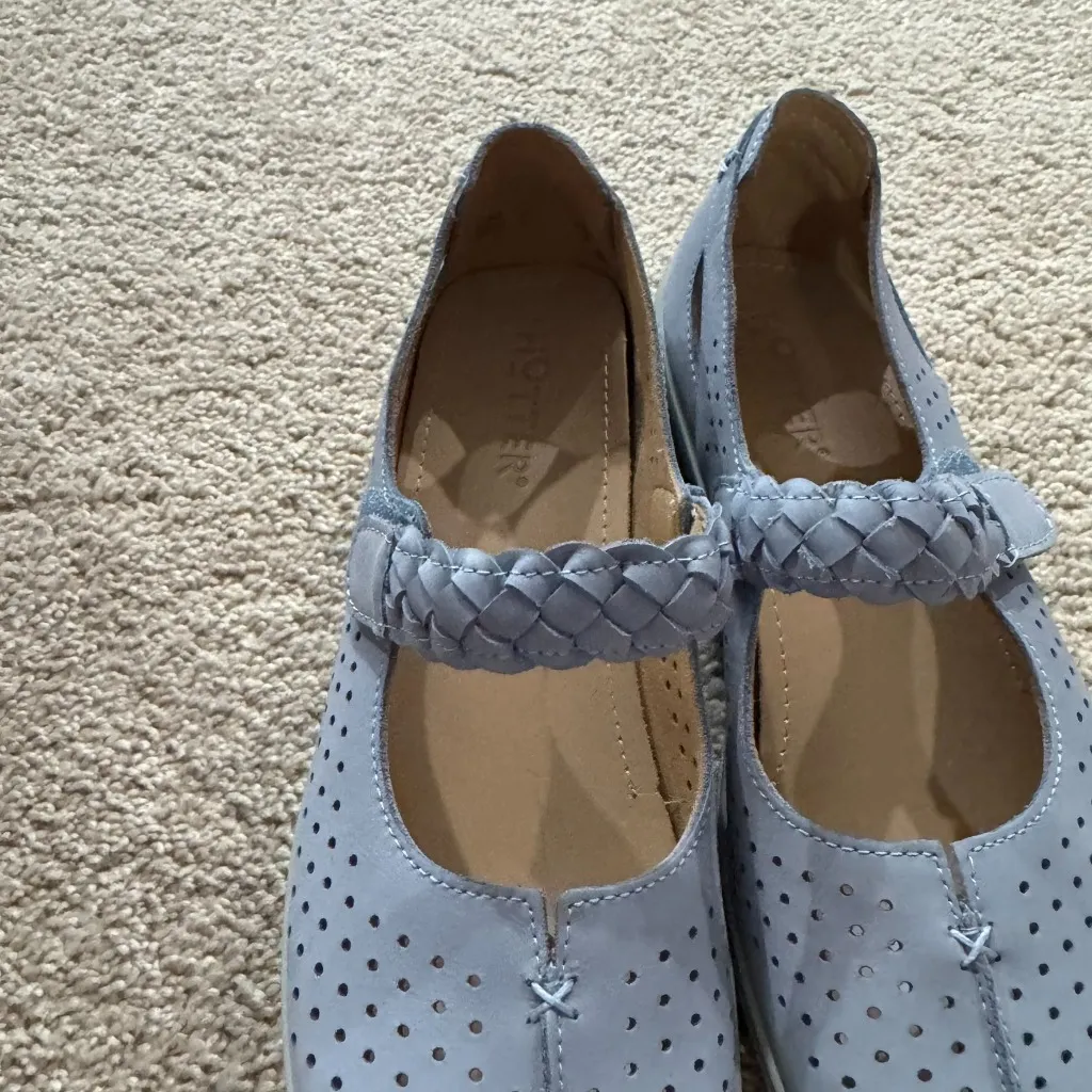 Hotter Quake II Light Blue Punched Leather Mary Jane Loafers Women's Size 8 - Image 3