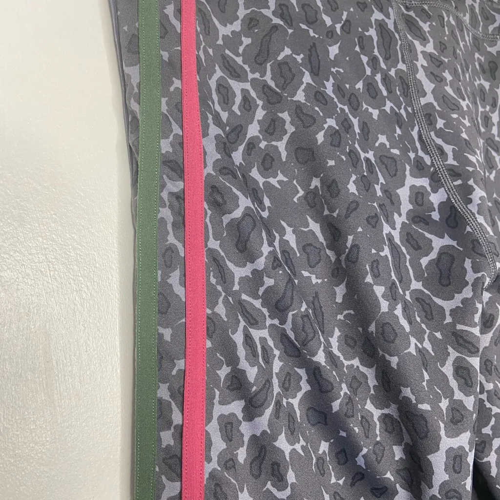 THE UPSIDE Snow Leopard Drawstring Leggings Small Gray - Image 8