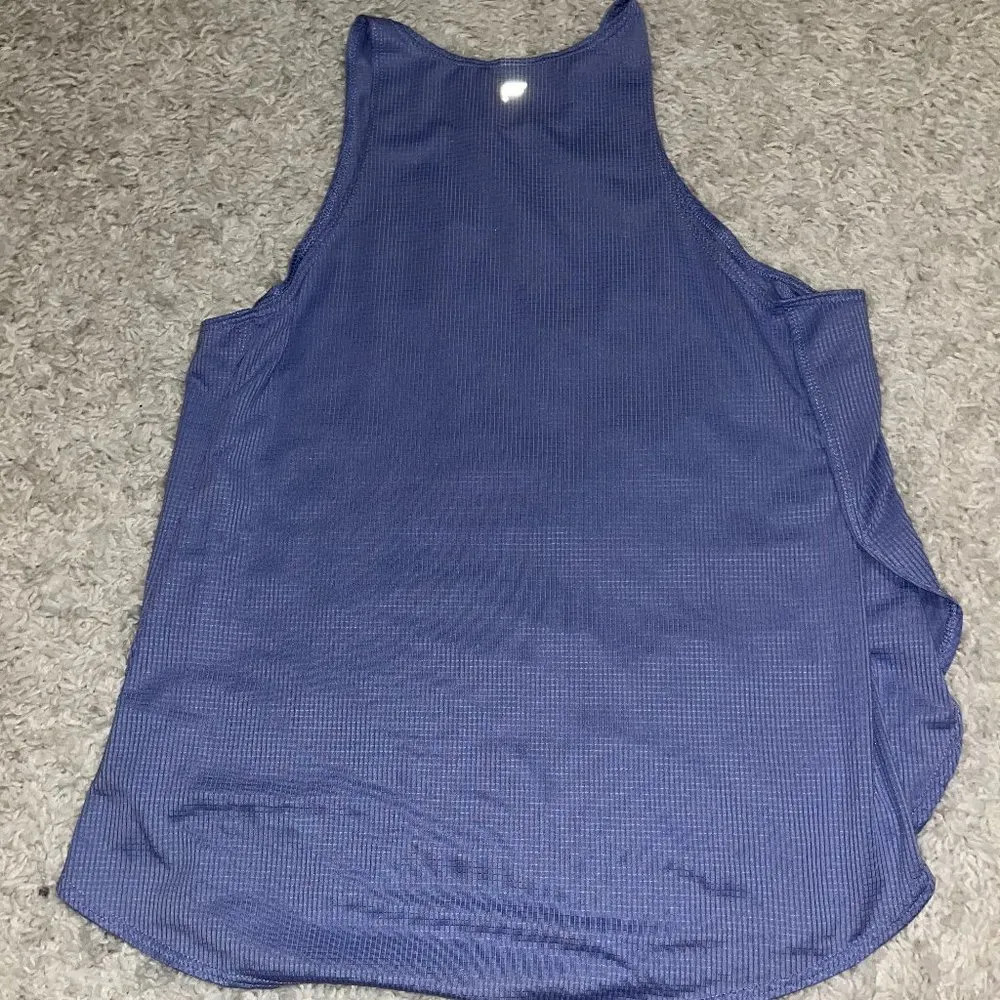 Fabletics high neck tank top small - Image 2