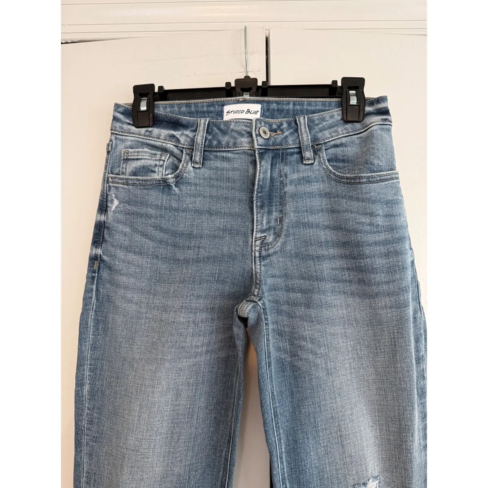 Studio Blue‎ Women's Distressed Denim Straight Leg Jeans Size 28 - Image 2