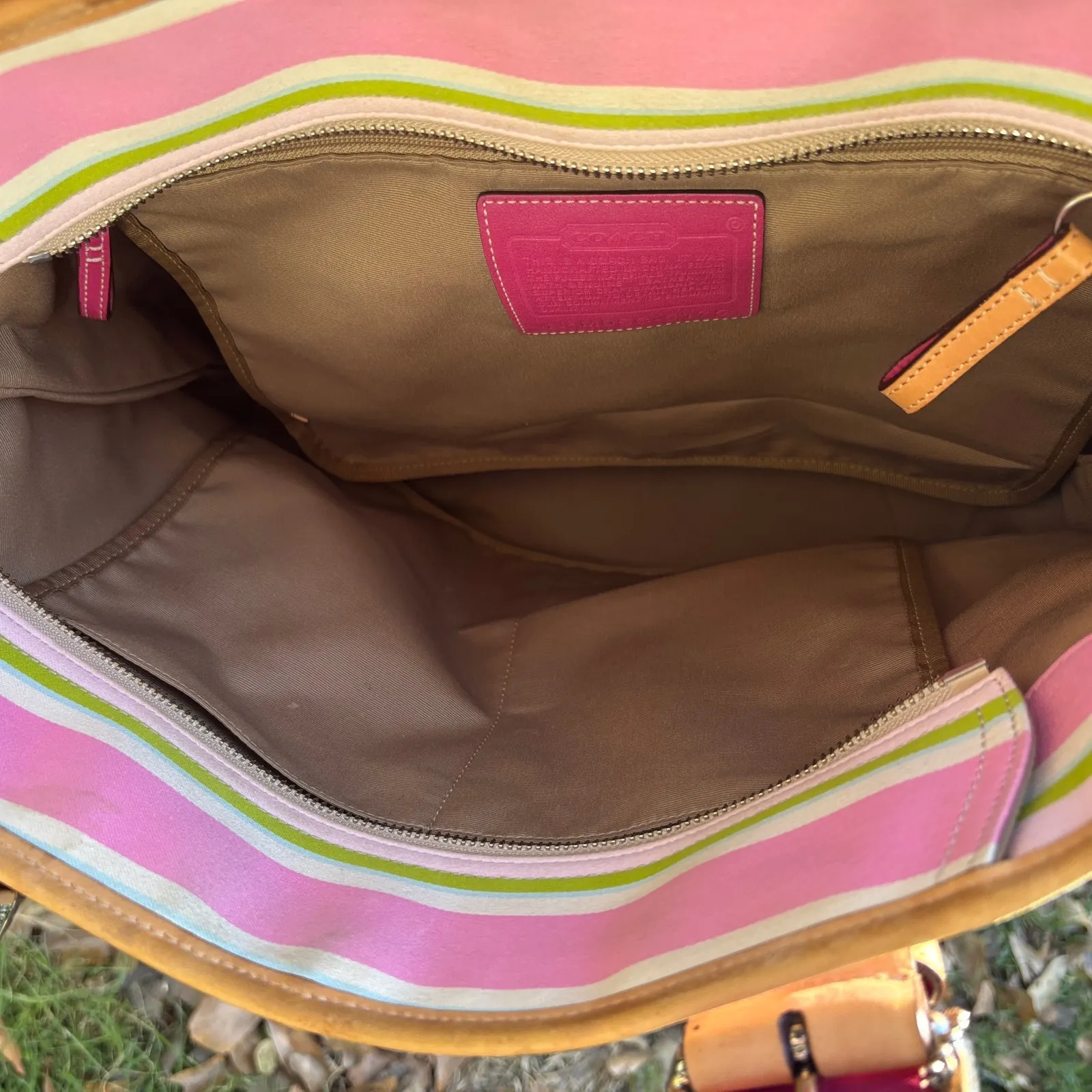 Coach Hampton Pink Striped Canvas Tan Leather Top Zipper Tote Bag Purse 5175 - Image 6