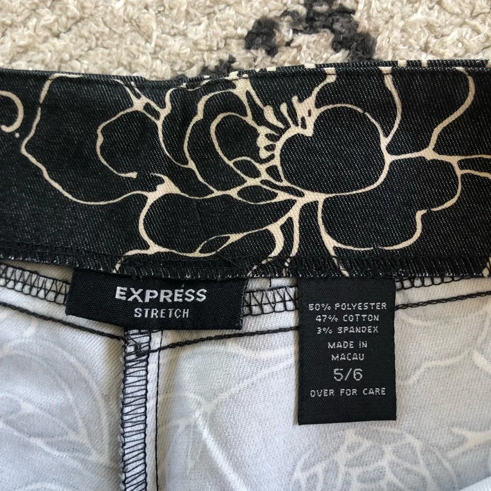 Express shorts - Image 4