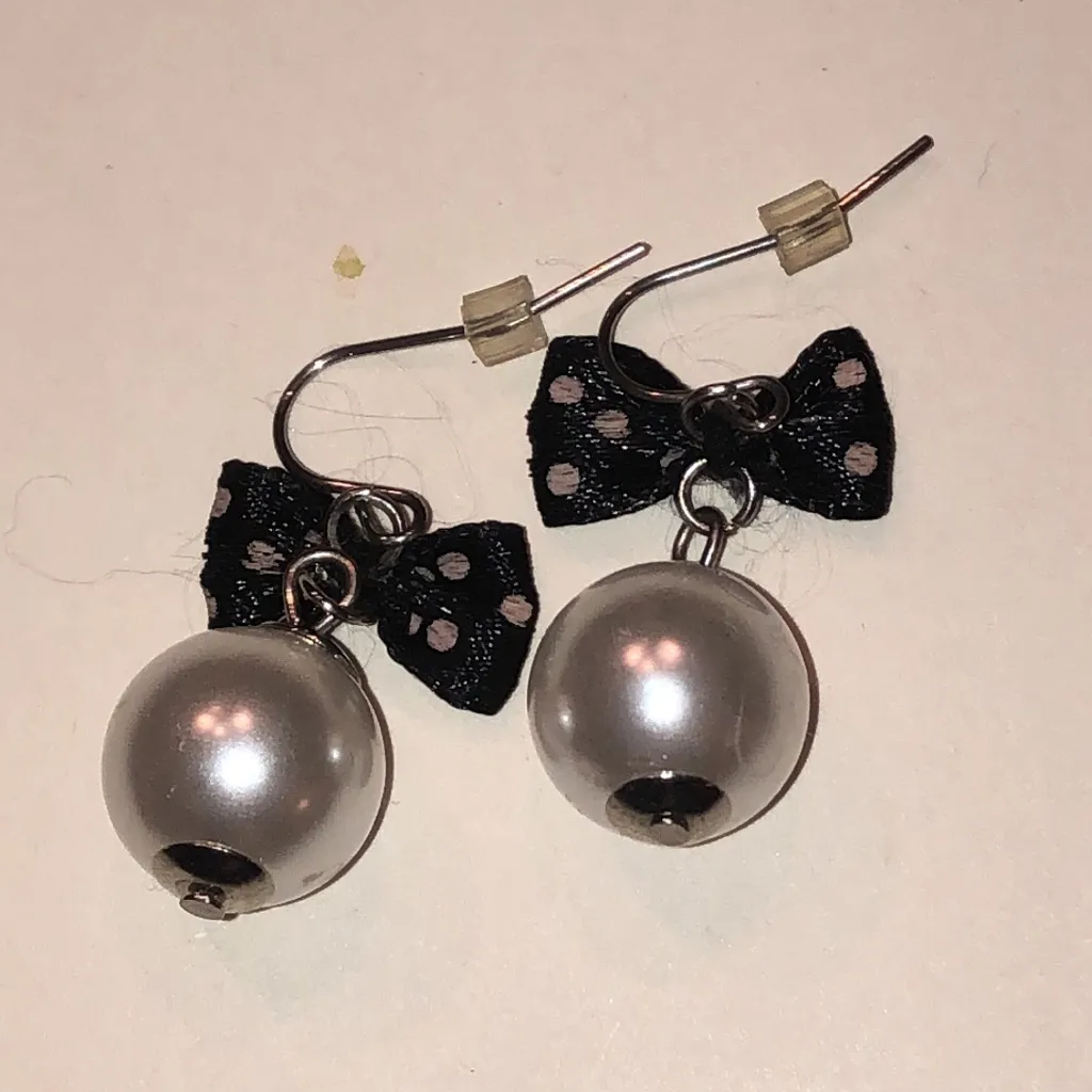 Polka Dot Bow and Faux Pearl Boho Earrings Black - Image 4