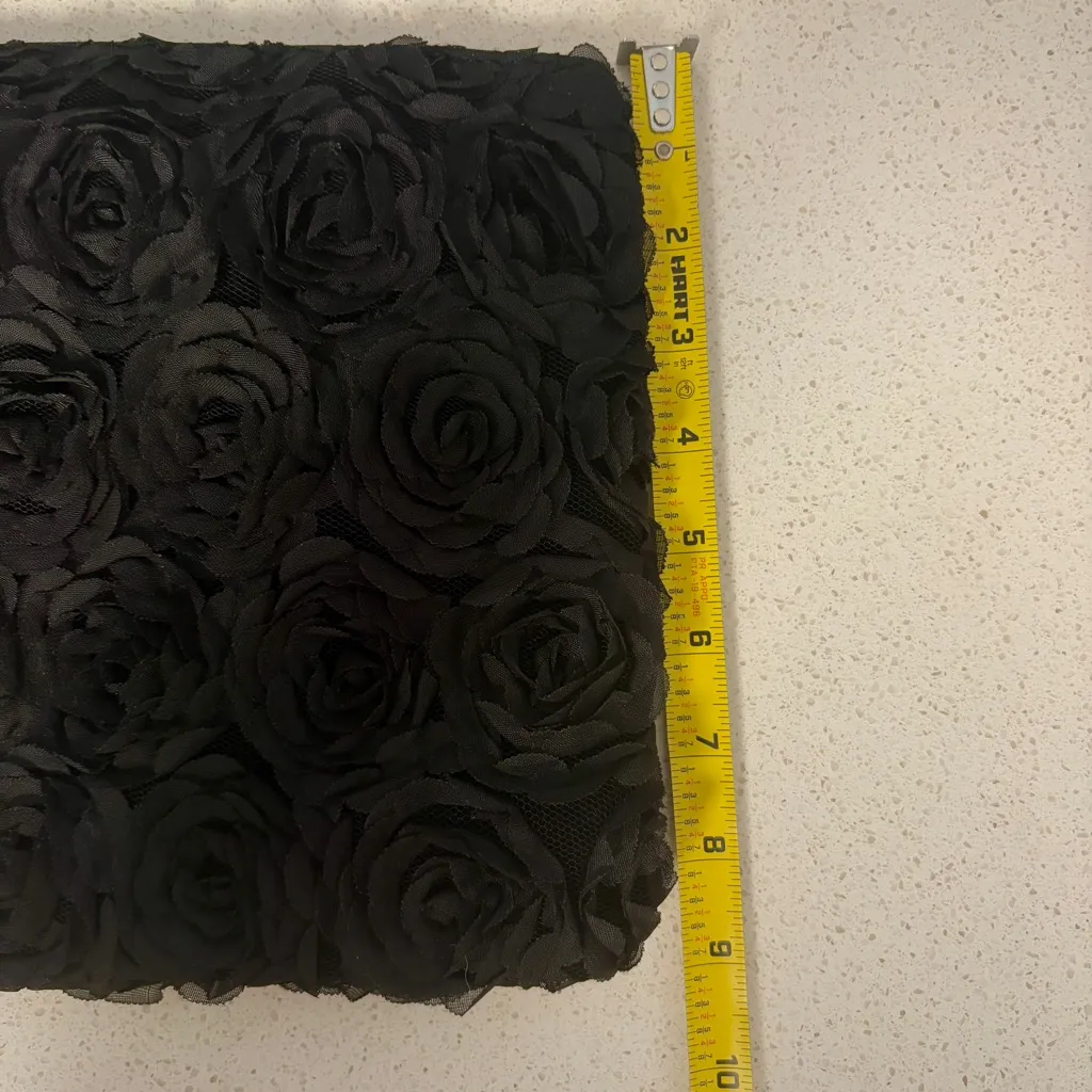 Nila Anthony Black Rosette Clutch - Image 7