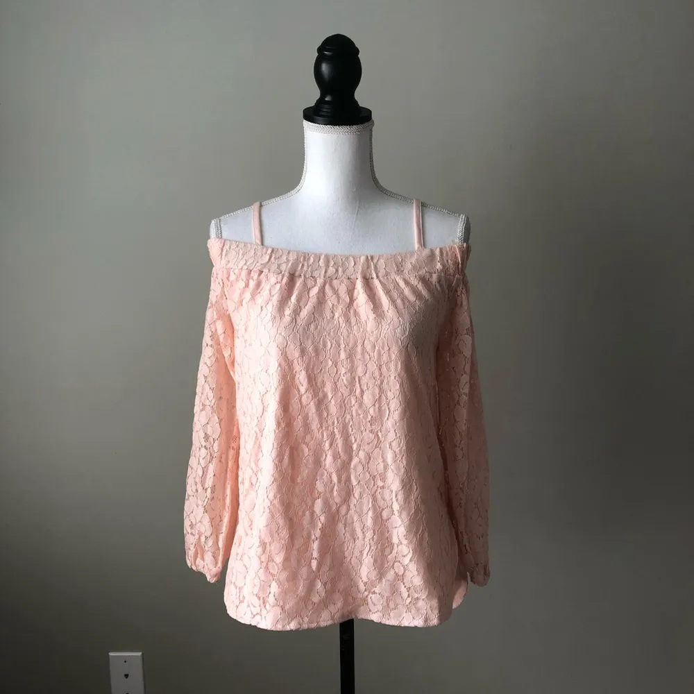 SEVEN SISTERS | Pink Lace Off-shoulder Blouse - Image 2