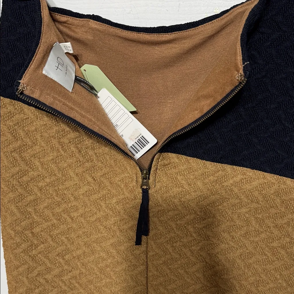 HD in Paris NWT Motif Asymmetrical Skirt Size 2 W 13.5 L 25” Back - Image 5