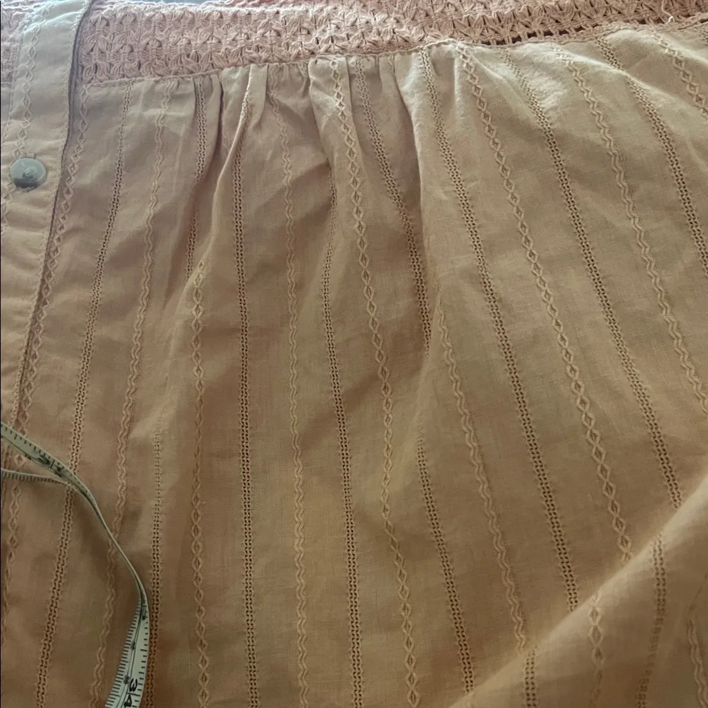 Torrid Light Peach Button-Front Crochet Panel Tank Top - Image 7