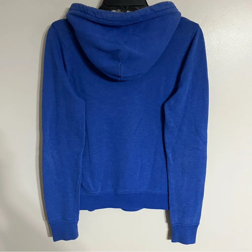 Hollister Pullover Sweatshirt Bird Graphic Print Women’s Size Medium Blue - Image 9