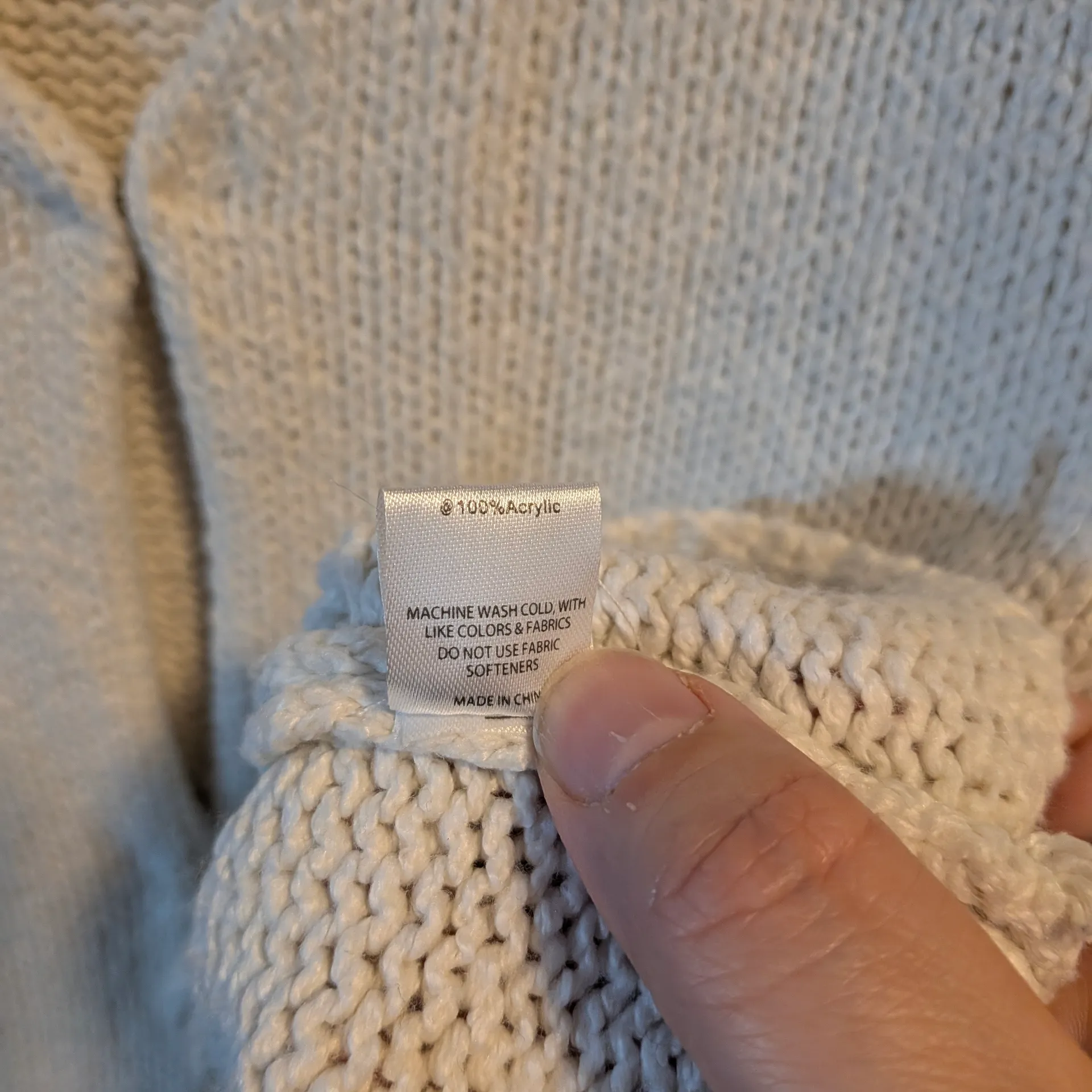 Rumored Prince Street Top in Ecru Size Small - Image 5