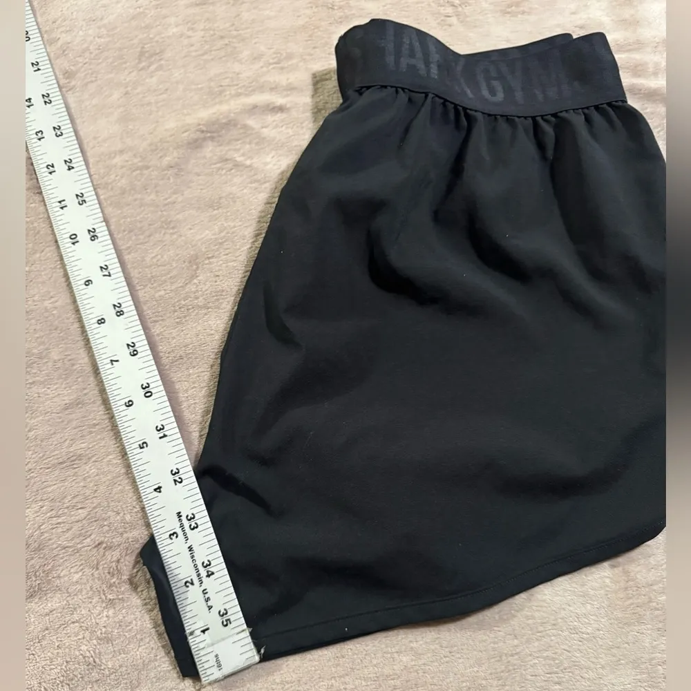 Gymshark  Women's Regular Fit Retro Waistband Short Black Size M - Image 7