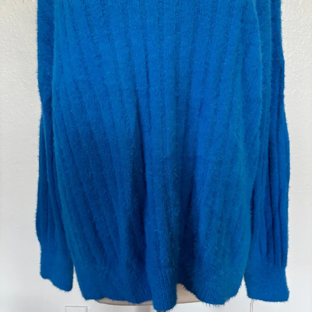 Jessica Simpson Solid Blue Turtleneck Oversized Sweater - Image 3