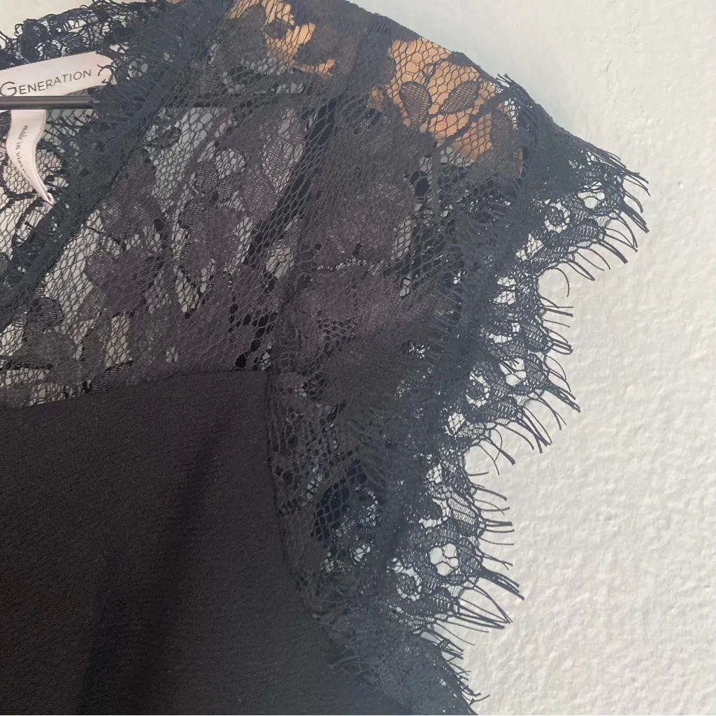 BCBGeneration Black Sheath Mini Dress Scoop Neck Cap Sleeve - Image 3