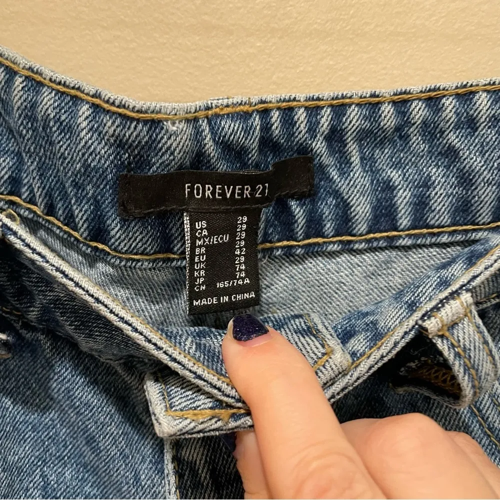 Forever 21 Cuffed Button Fly Denim Shorts Size 29 - Image 7