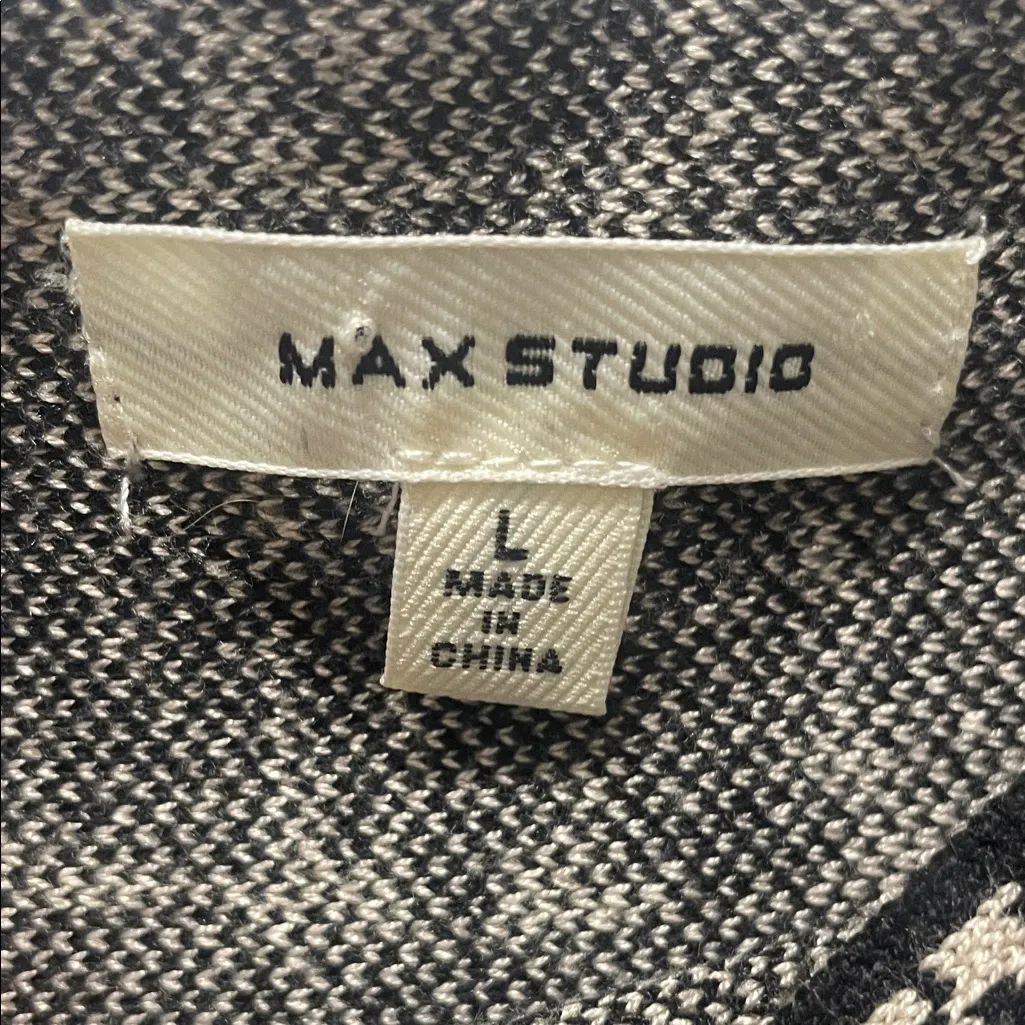 Max Studio Casual Elastic Waistband Pull On Knee Skirt Size Large Black - Image 2