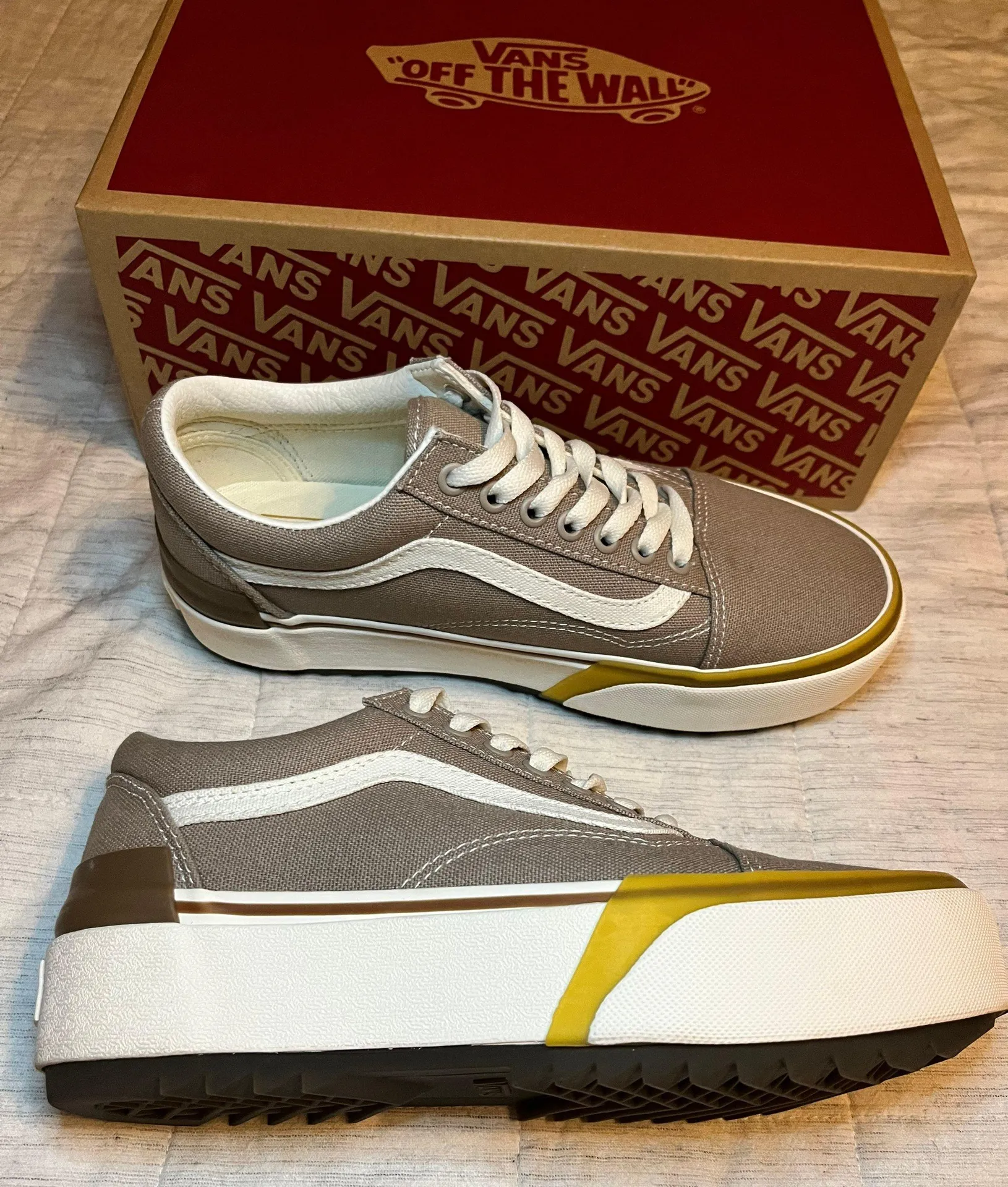 Vans Canvas Old Skool Stacked Platform Shoes - Image 2