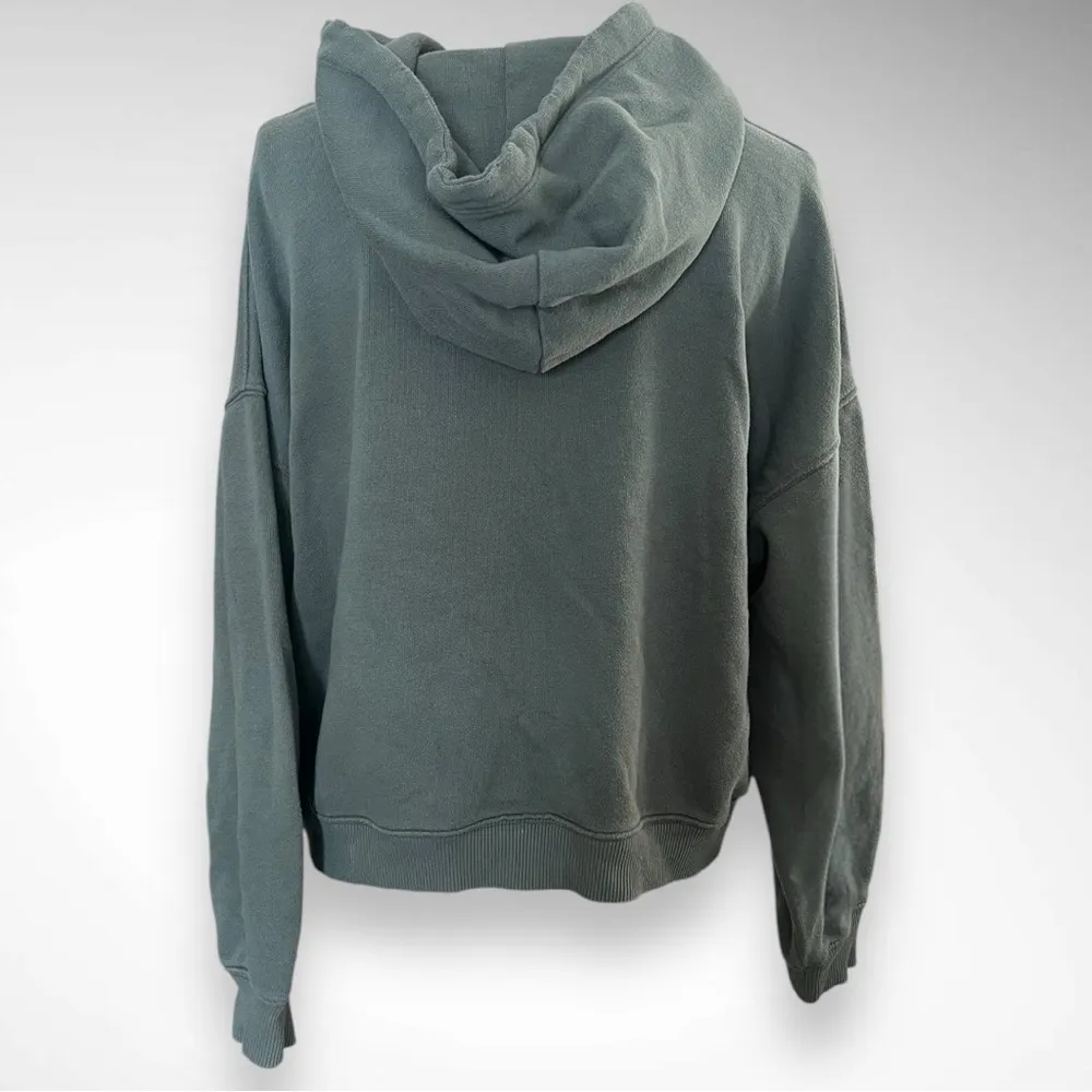 AERIE Women's Green Cropped Hooded Sweatshirt Medium‎ | GUC - Image 2