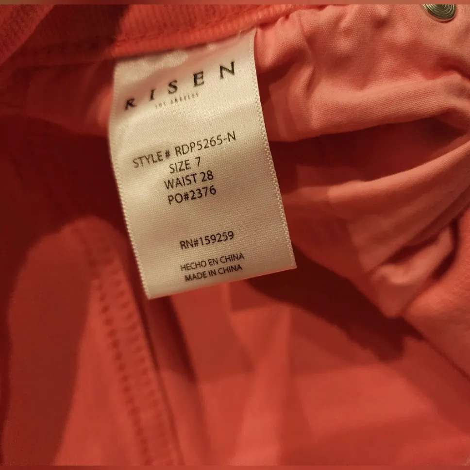 Bright Pink Distressed Ankle Jeans Size 28 - Image 9