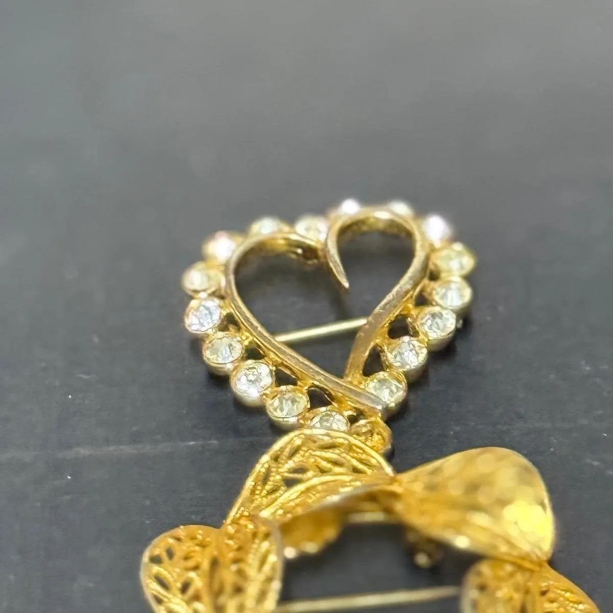 VTG Costume Jewelry Brooch Lot 8 Pieces - Image 7