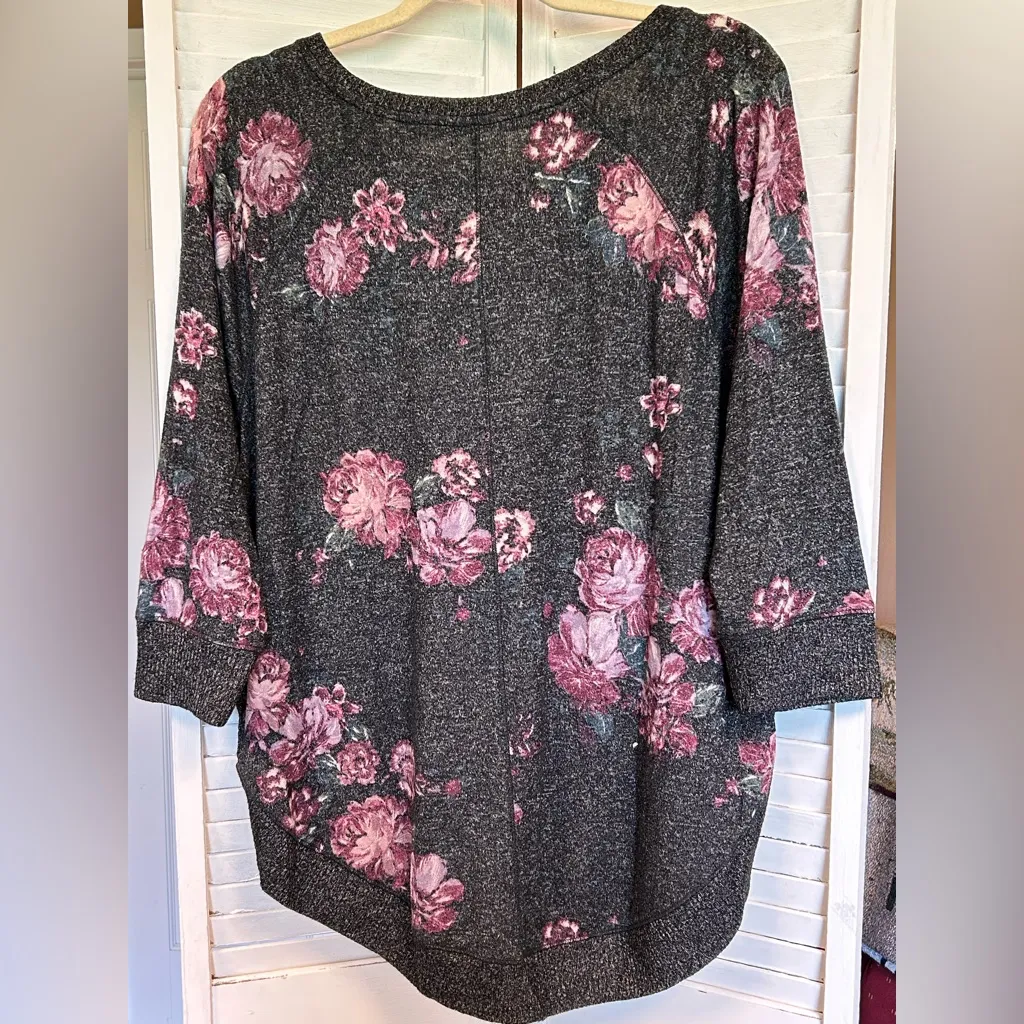 Maurices Size Large Floral Boat Neck Fleece Sweatshirt Sweater - Image 3