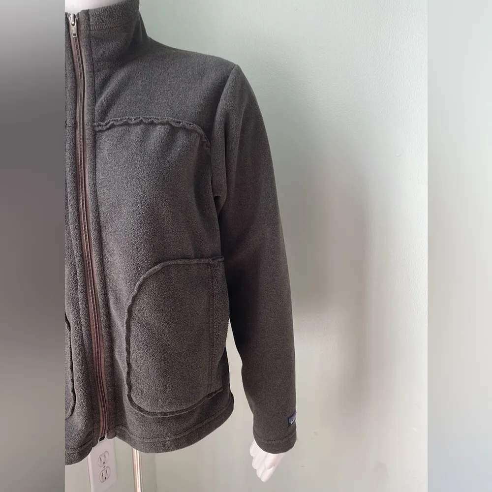 Patagonia Women’s Synchilla Zipper Jacket small - Image 3