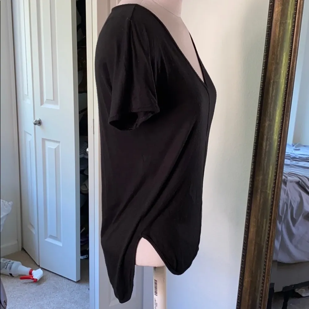 Banana Republic High Low Tee - Image 6