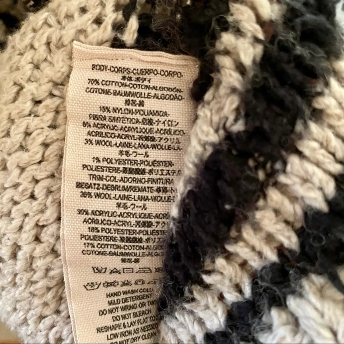 Fringe Zip Up Sweater - Image 12