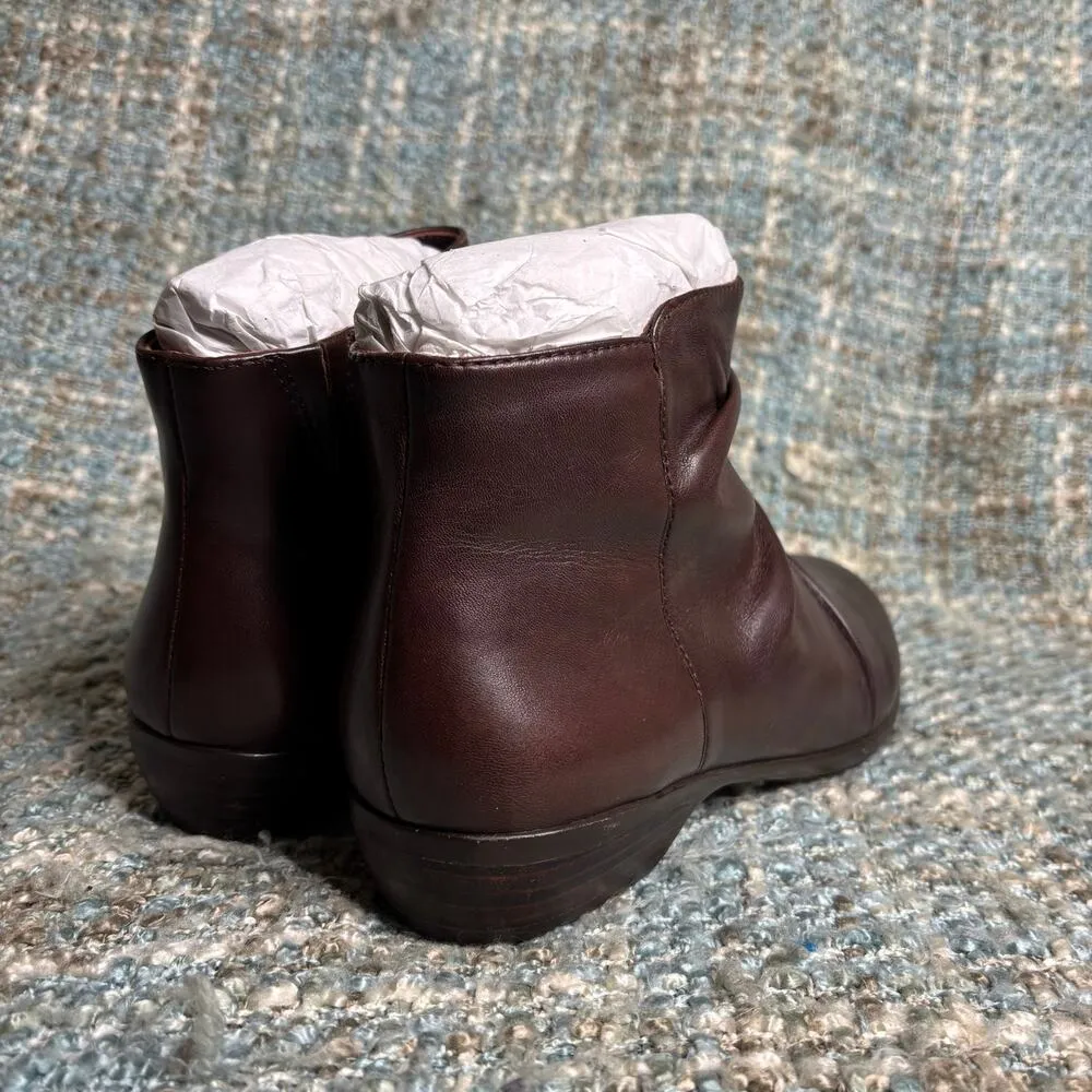 Walking Cradles Esme Nappa Leather Boots in Brown Size 9.5 - Image 5