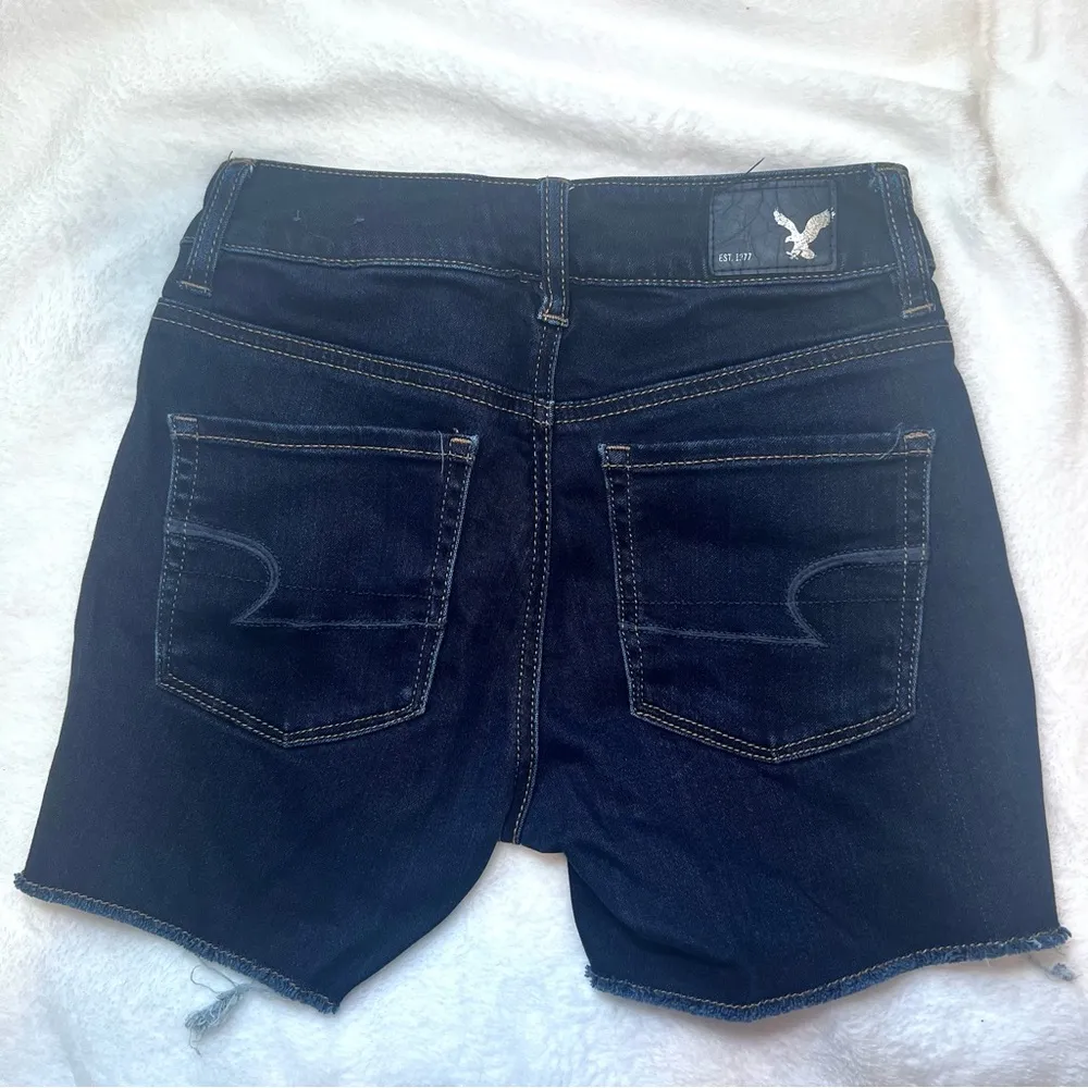 American Eagle Hi Rise Shortie Denim Jeans Shorts Dark Wash - 0 - Image 2