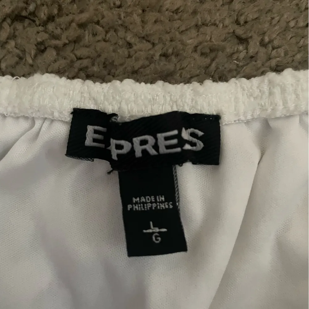 Express White Floral Lace Off-The-Shoulder Flowy Relaxed Fit Short-Sleeve Top - Image 6