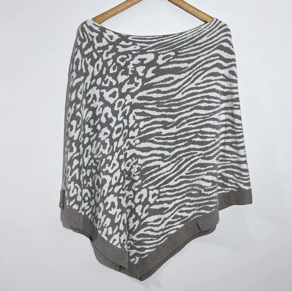New Barefoot Dreams OS Animal Print OceanBreeze‎ Poncho Ultra Lite Cozy Chic - Image 3