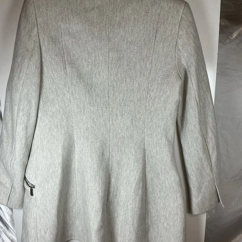 Zara Women's Light Gray Trench Coat A0415 - Image 5