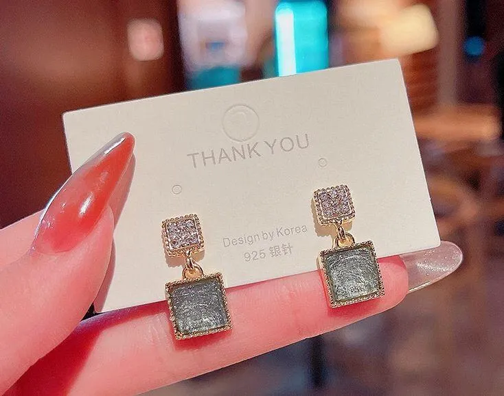 Fashion Elegant Light Green Crystal Dangle Drop Earrings for Women - Image 3