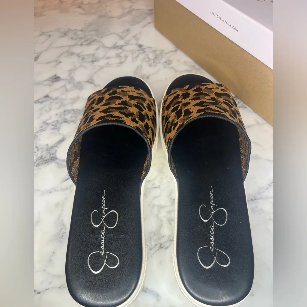 NEW Jessica Simpson Ezira platform slide sandal shoes natural leopard knit 8.5 - Image 3