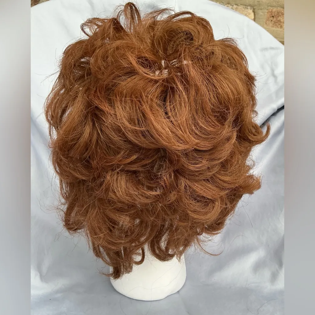 Womens style able wig 💇‍♀️ Brown - Image 6