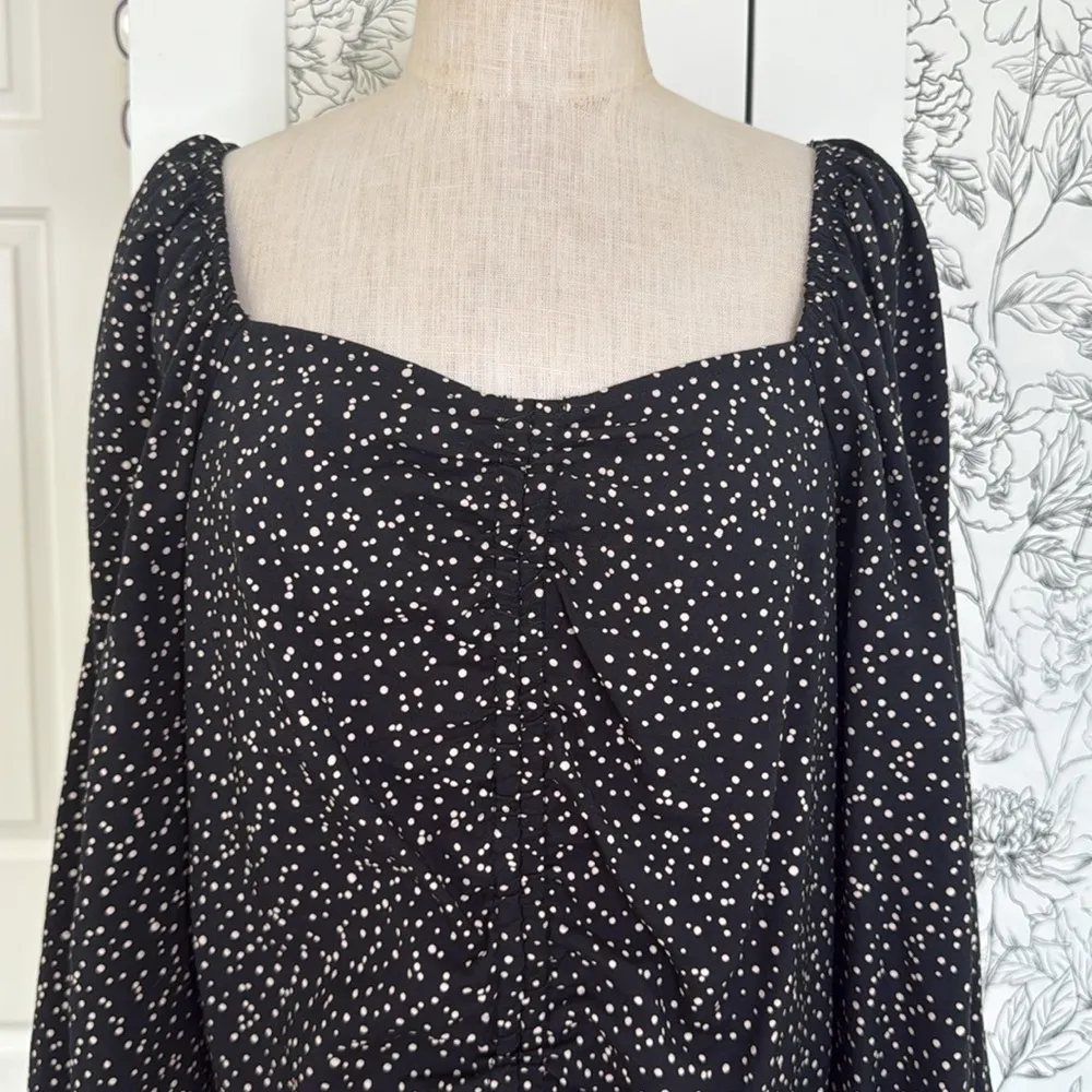 A new day polka dot smocked blouse - Image 7