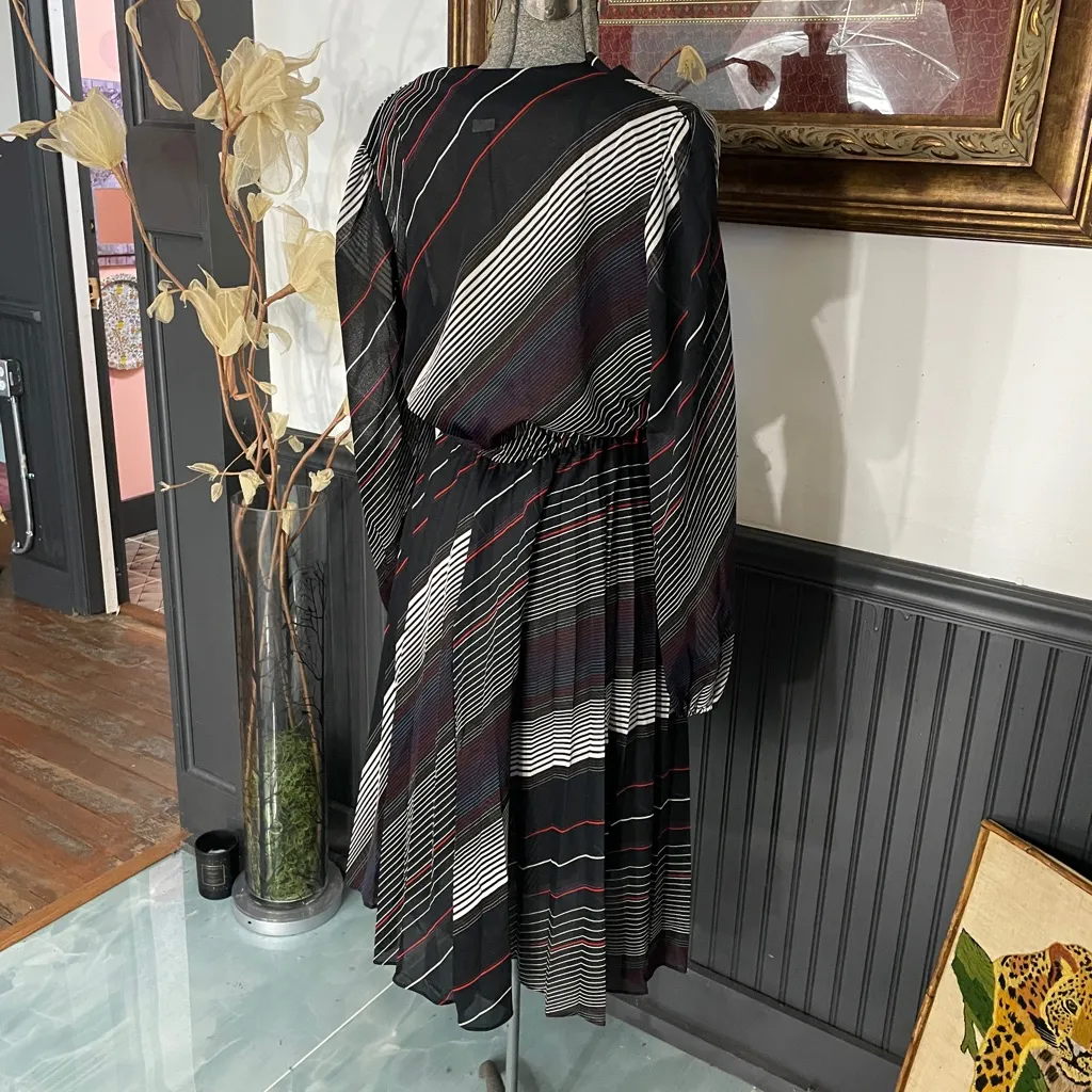 Vintage 70s Melissa Lane Striped Pleated Dress Semi Sheer Faux Wrap - Sz 12 💚🎀 - Image 9