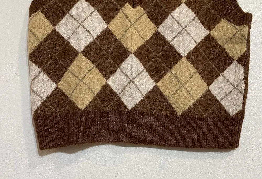 Altar’d State Brown Plaid Sweater Vest Sz L - Image 4