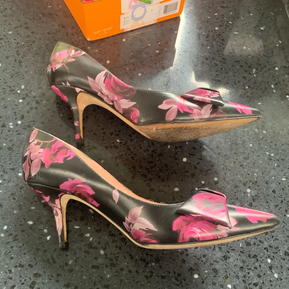 Kate spade Juliette rose bow heels black pink 8 - Image 5
