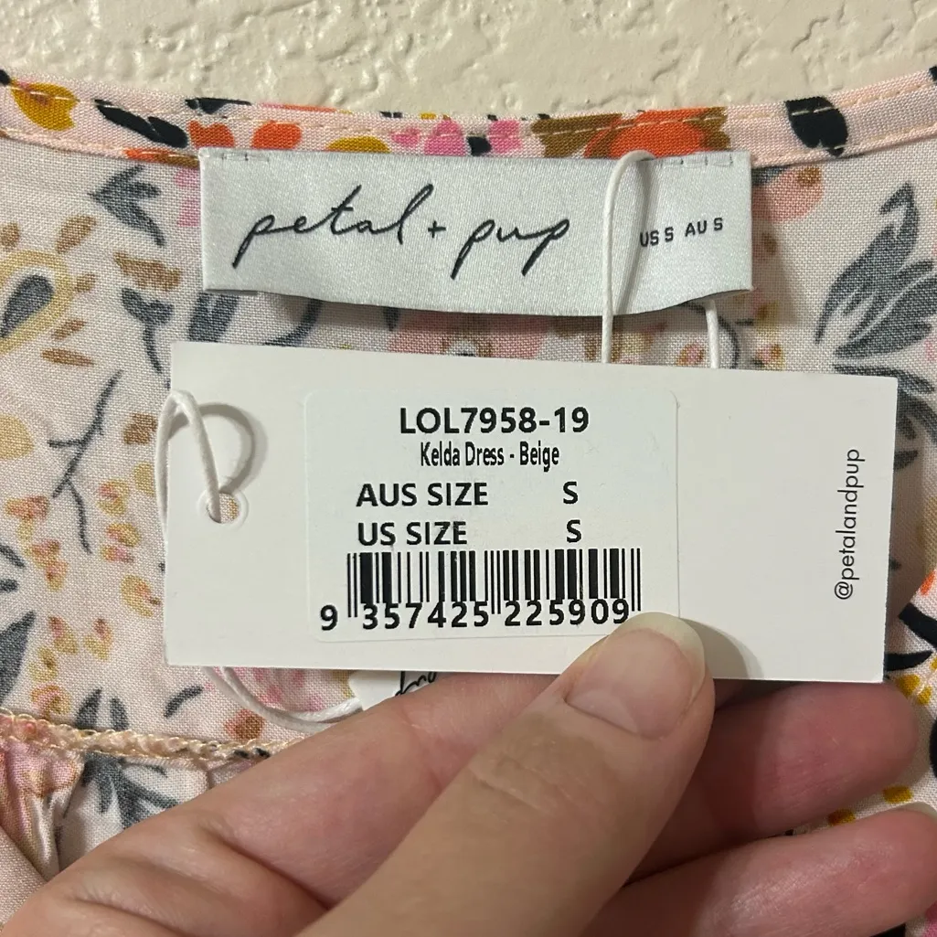 NWT Petal & Pup Kelda Dress in Beige Pink Floral Maxi Dress - Size Small - Image 7