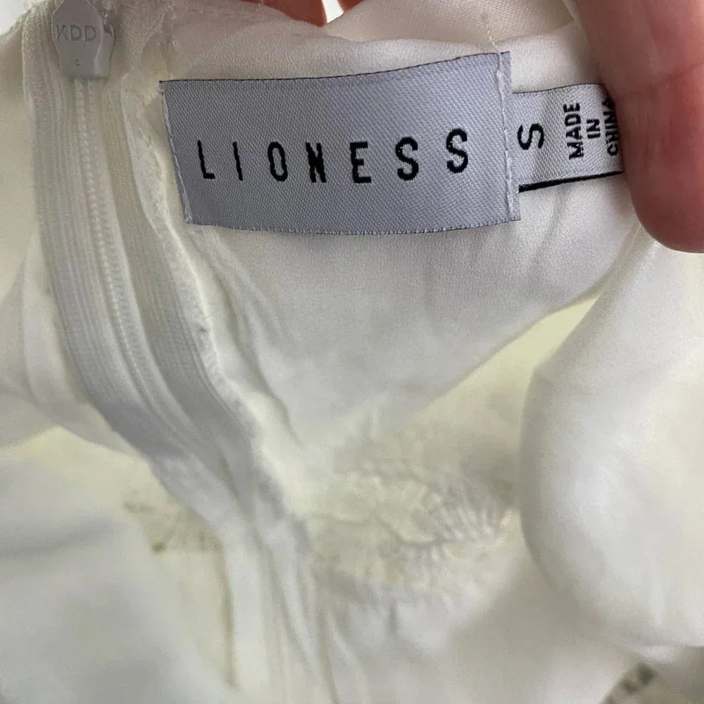 Lioness Cross Back Layered Folk Midaxi‎ Dress in White Boho Size US Small - Image 12