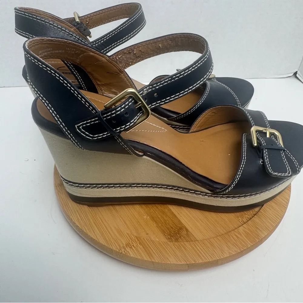 Clarks Collection Zia Castle Black Leather Wedge Ankle Strap Sandal Women Sz 10M - Image 4